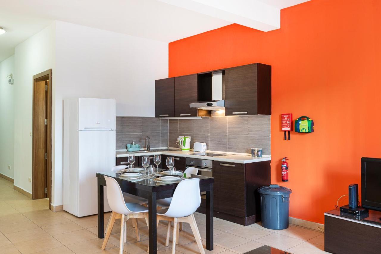 Lovely, Spacious High Floor Apt In Central Pv & Ac By 360 Estates Saint Julian's Bagian luar foto