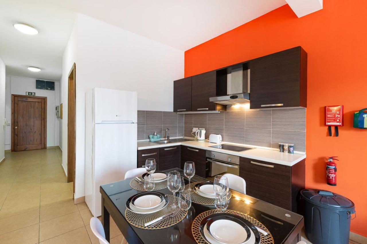 Lovely, Spacious High Floor Apt In Central Pv & Ac By 360 Estates Saint Julian's Bagian luar foto