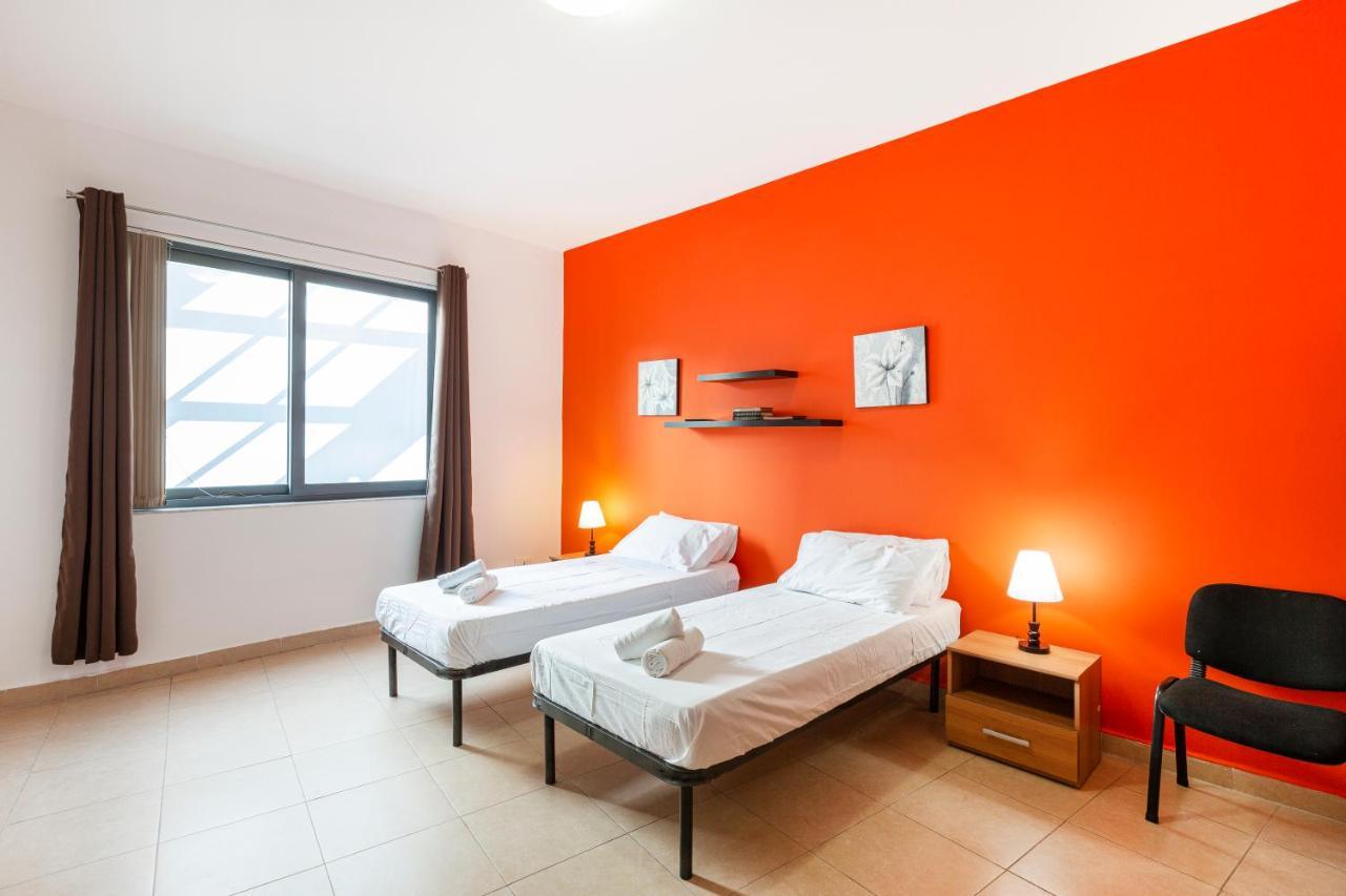 Lovely, Spacious High Floor Apt In Central Pv & Ac By 360 Estates Saint Julian's Bagian luar foto